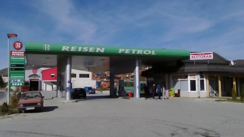 Reisen petrol 2